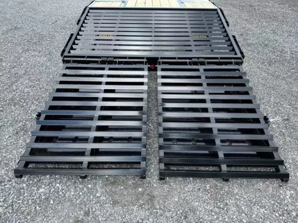 Big Tex 8.5 x 30 Gooseneck Deckover Equipment Trailer Mega Ramps - Image 2