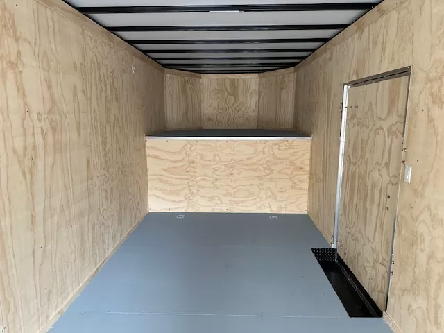 Car Mate 8.5 x 38 Enclosed Gooseneck Trailer Aluminum Wheels - Image 6